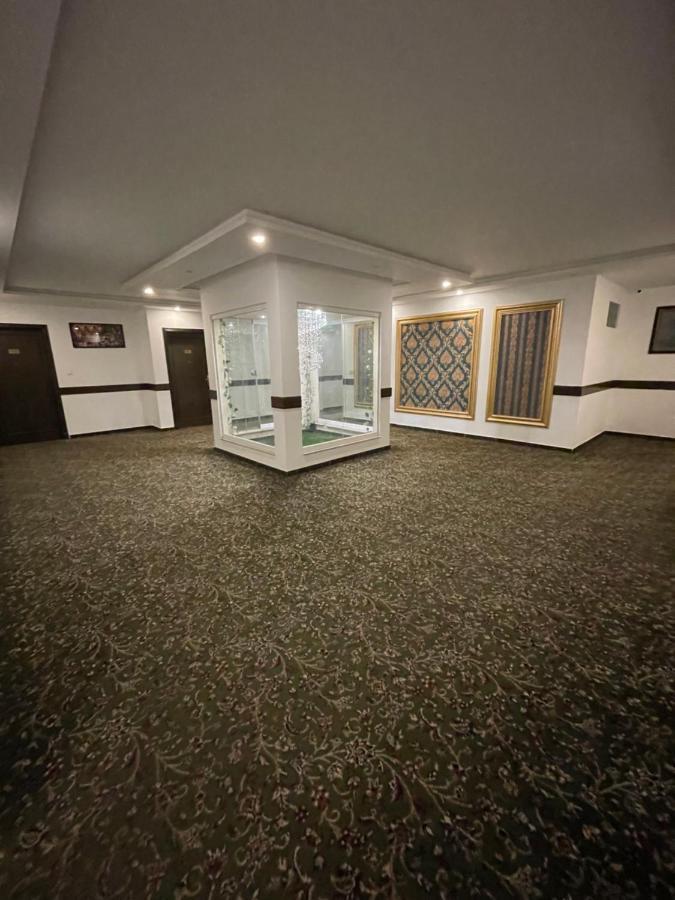 Grand Mongolia Hotel Равалпинди Экстерьер фото